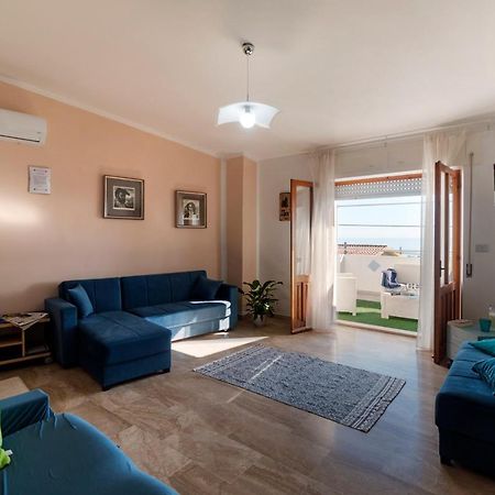 White Rose Suite Apartment Кала-Гононе Екстер'єр фото