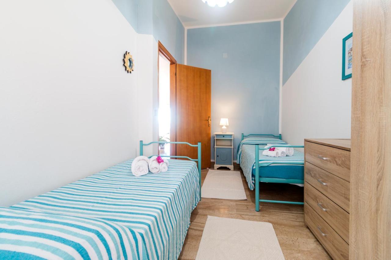 White Rose Suite Apartment Кала-Гононе Екстер'єр фото