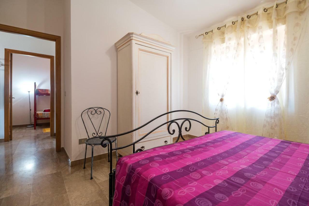 White Rose Suite Apartment Кала-Гононе Екстер'єр фото